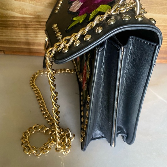 Kiss Me Couture 💋 Vegan Leather Floral Bag - Picture 15 of 16